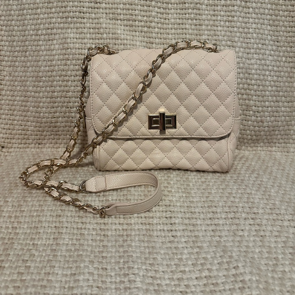 Forever 21 Cream/pale pink and Gold Quilted Crossbody Bag